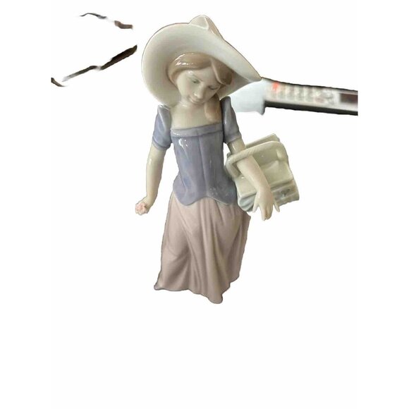 LLADRO 6489 Tailor Made Great Condition! Original Grey Box! Great Gift! collect - Picture 4 of 6